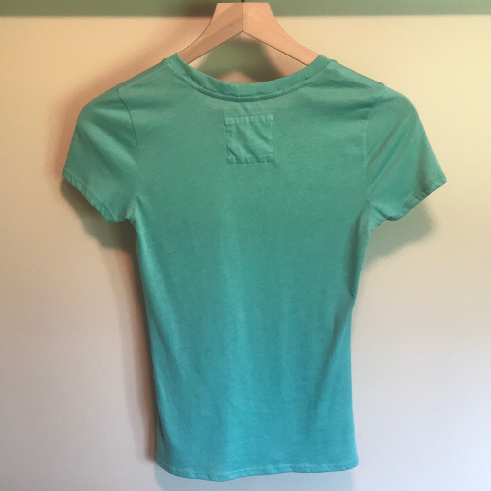 HOLLISTER TEE - Picture 2 of 4